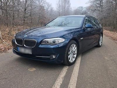 Blau Gebraucht 2011 BMW 520 Sport Line Kombi | 8.000 € (Guter Preis)