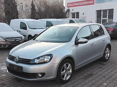 Gebraucht VW Golf VI Team 105 PS (77 kW) 2010 Silber Kleinwagen