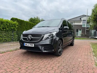 Gebraucht Mercedes V250 AMG 190 PS (139 kW) 2022 Grau Van / Kleinbus