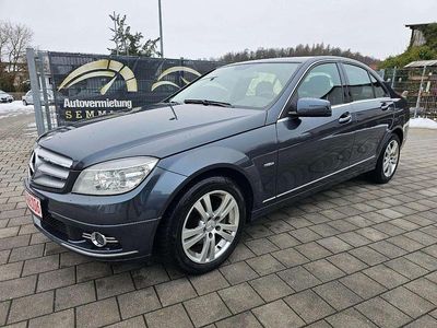 Grau Gebraucht 2011 Mercedes C200 Avantgarde Limousine | 6.990 €