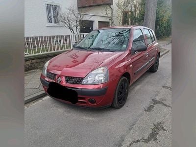 Gebraucht Renault Clio II 75 PS (55 kW) 2003 Rot Kleinwagen