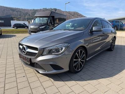 Gebraucht Mercedes CLA250 Shooting Brake Exclusive 211 PS (155 kW) 2015 Grau Kombi