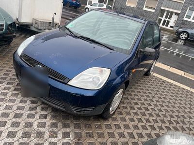 gebraucht Ford Fiesta 1.3 tuv abgelaufen seit feb 24