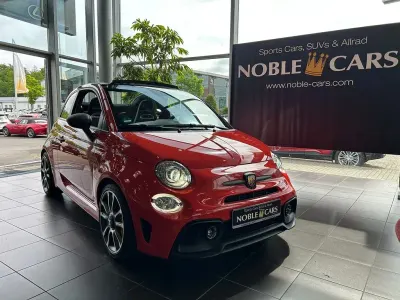 Second-hand Abarth 695C Turismo 179 CP (131 kW) 2024 Portocaliu Cabrio