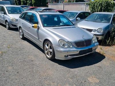 Mercedes C200
