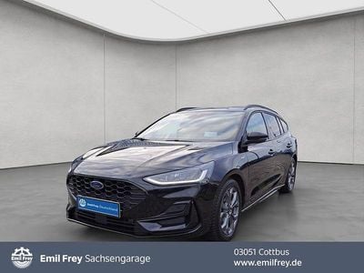 Schwarz Gebraucht 2024 Ford Focus ST-Line X Limousine | 24.440 € (Fairer Preis)