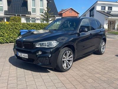 Second-hand BMW X5 M Sport 313 CP (230 kW) 2015 Negru SUV