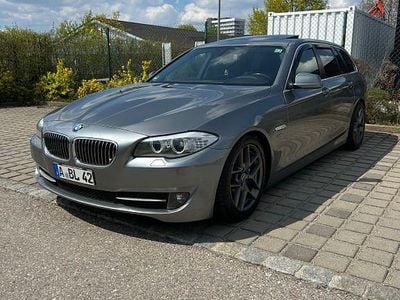 Usata BMW 530 258 CV (189 kW) 2011 Argento Station wagon