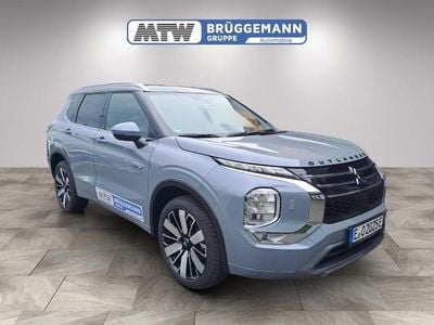 Neu Mitsubishi Outlander P-HEV Top 306 PS (225 kW) 2026 Schwarz (grau SUV