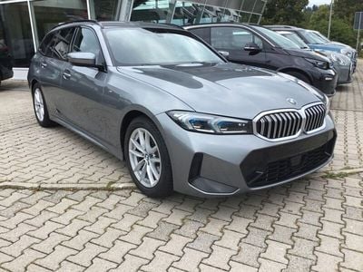 Gebraucht BMW 320 M Sport 190 PS (139 kW) 2024 Skyscraper grau metallic Kombi