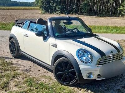 Usata Mini Cooper Cabriolet Pepper 122 CV (89 kW) 2009 Beige Cabrio