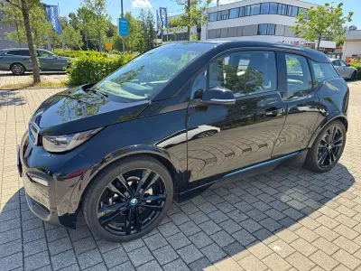 Gebraucht BMW i3 Sport Line 125 kW (170 PS) 2022 Schwarz Kleinwagen
