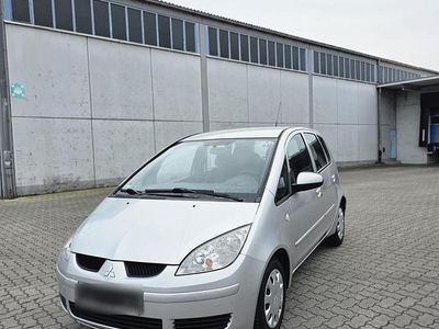 Usata Mitsubishi Colt 95 CV (69 kW) 2007 Argento Berlina