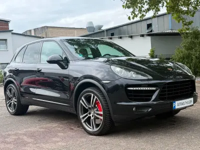 Gebraucht Porsche Cayenne Turbo 500 PS (367 kW) 2012 Schwarz SUV