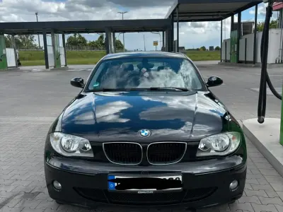 Gebraucht BMW 120 177 PS (130 kW) 2007 Schwarz Kleinwagen