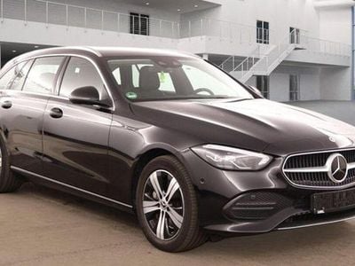 Usado Mercedes C300e 129 HP (94 kW) 2023 Preto Sedan