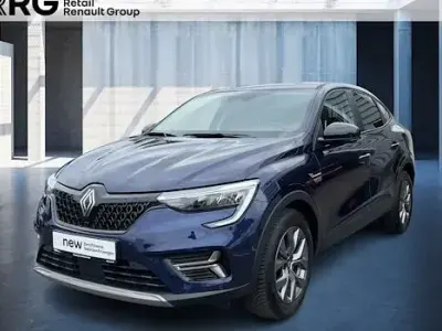 Używany Renault Arkana Evolution 140 KM (102 kW) 2025 Niebieski SUV