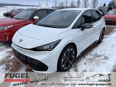 Eisweiß Gebraucht 2023 Cupra Born Kleinwagen | 21.999 € (Guter Preis)