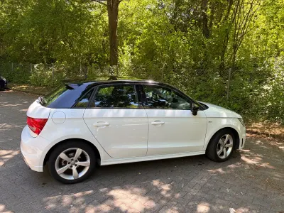 Gebraucht Audi A1 S-Line 86 PS (63 kW) 2013 Weiß Kleinwagen