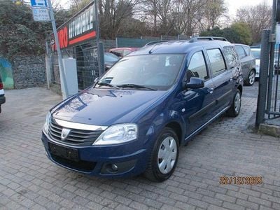 Gebraucht Dacia Logan Lauréate 105 PS (77 kW) 2009 Blau Kombi
