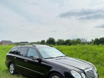 Mercedes E320