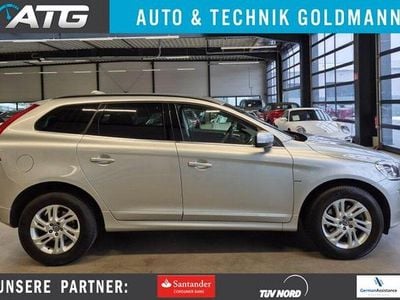 Gebraucht Volvo XC60 Momentum 261 PS (191 kW) 2016 Silber SUV