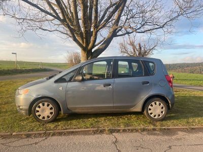 gebraucht Mitsubishi Colt 1.1 - Blau Metallic