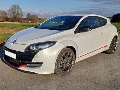 Gebraucht Renault Mégane III R.S. 265 PS (194 kW) 2013 Weiß Coupé