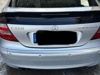 Gebraucht Mercedes C200 163 PS (119 kW) 2006 Silber Coupé