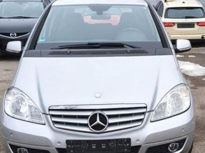 Second-hand Mercedes A160 Elegance 95 CP (69 kW) 2009 Argintiu Monovolum