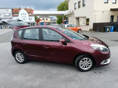Gebraucht Renault Scénic 2014 Rot Van / Kleinbus