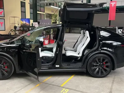 Brugt Tesla Model X Performance 750 kW (1020 HK) 2024 Sort SUV
