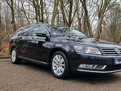 Gebraucht VW Passat 2014 Schwarz Kombi