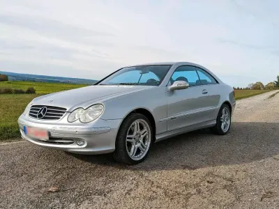 Gebraucht Mercedes CLK320 Avantgarde 218 PS (160 kW) 2003 Silber Coupé