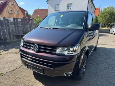 Gebraucht VW Multivan Life 179 PS (131 kW) 2013 Violett Van / Kleinbus