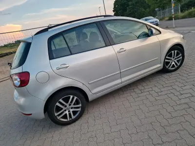 Gebraucht VW Golf VI 140 PS (102 kW) 2009 Silber Kleinwagen