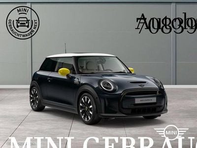 Enigmatic black (metallic) Gebraucht 2022 Mini Cooper Kleinwagen | 19.830 € (Fairer Preis)