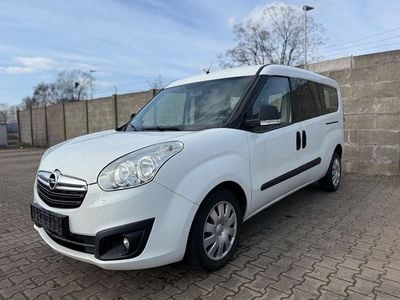 Gebraucht Opel Combo Selection 120 PS (88 kW) 2016 Weiß Van / Kleinbus