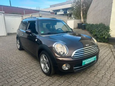Gebraucht Mini Cooper D Clubman 109 PS (80 kW) 2009 Hot chocolate Kombi
