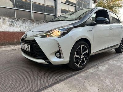 Toyota Yaris Hybrid