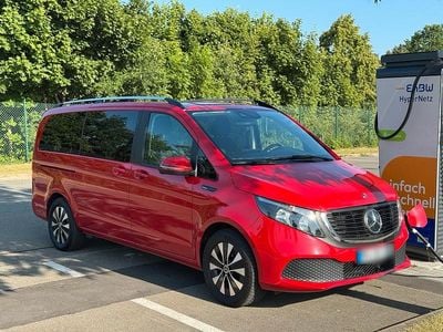 Gebraucht Mercedes EQV300 Urban 150 kW (204 PS) 2020 Rot Van / Kleinbus