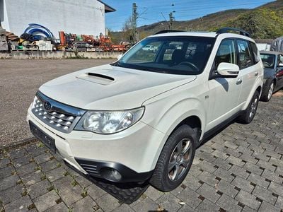 Begagnad Subaru Forester Comfort 147 HK (108 kW) 2012 Vit SUV
