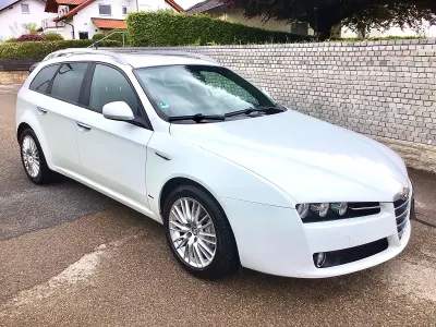 Käytetty Alfa Romeo 159 136 HP (100 kW) 2011 Valkoinen Farmari