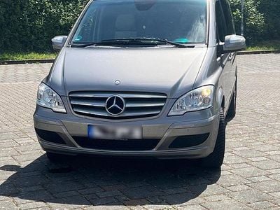 Usata Mercedes Viano 163 CV (119 kW) 2011 Grigio Monovolume