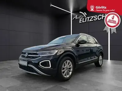 Gebraucht VW T-Roc Style 150 PS (110 kW) 2022 Deep black perleffekt SUV