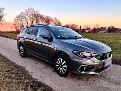 Gebraucht Fiat Tipo 120 PS (88 kW) 2016 Grau Kombi