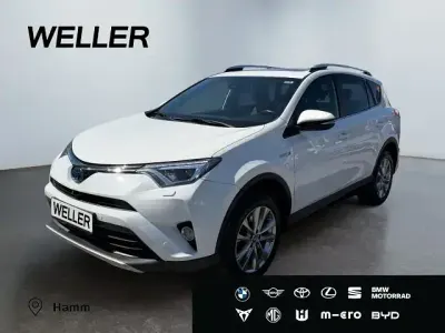 Używany Toyota RAV4 Hybrid Executive 197 KM (144 kW) 2018 Biały SUV