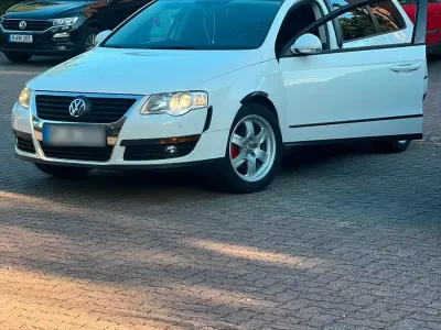 Gebraucht VW Passat 105 PS (77 kW) 2010 Weiß Kombi