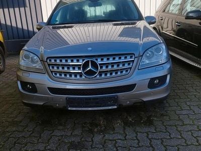 Gebraucht Mercedes ML280 190 PS (139 kW) 2007 Grau SUV