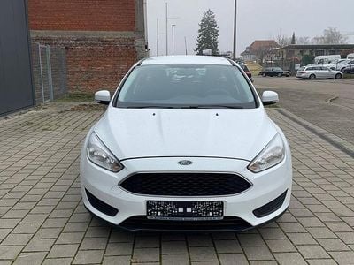 Gebraucht Ford Focus 95 PS (69 kW) 2016 Weiß Kombi